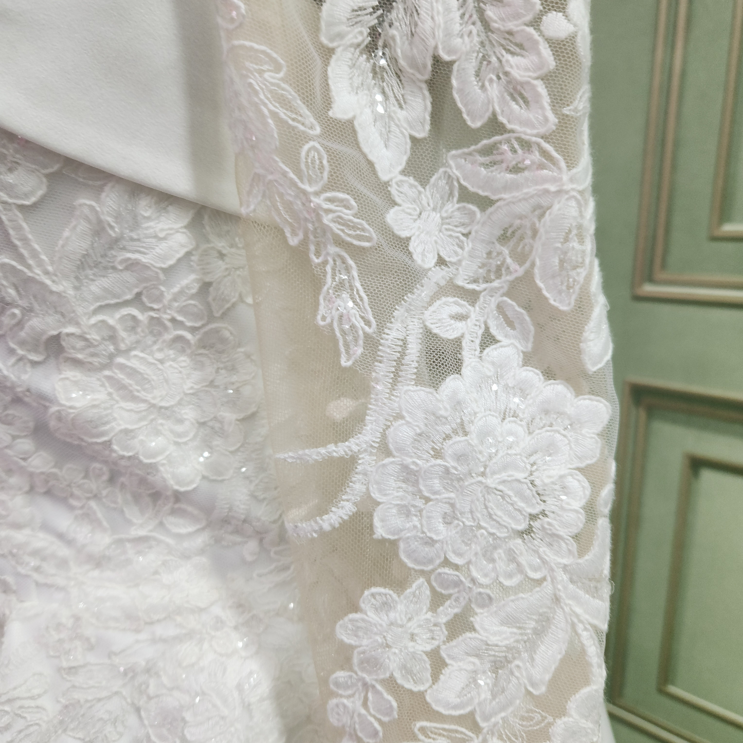 White Bridal Wedding Dress/ Designer: Tina Valerdi