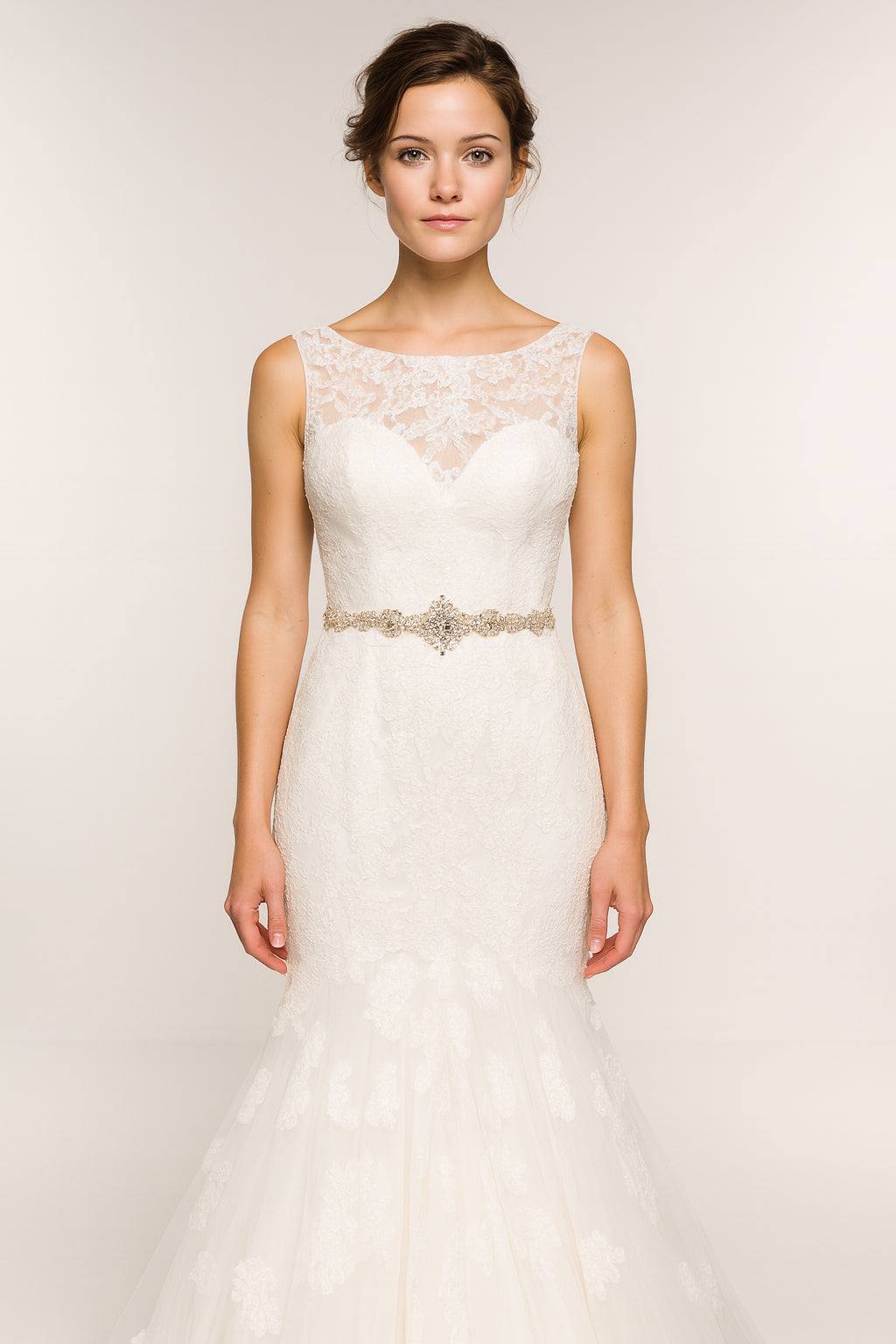 White English Bridal Dress/ Designer: Lenovia