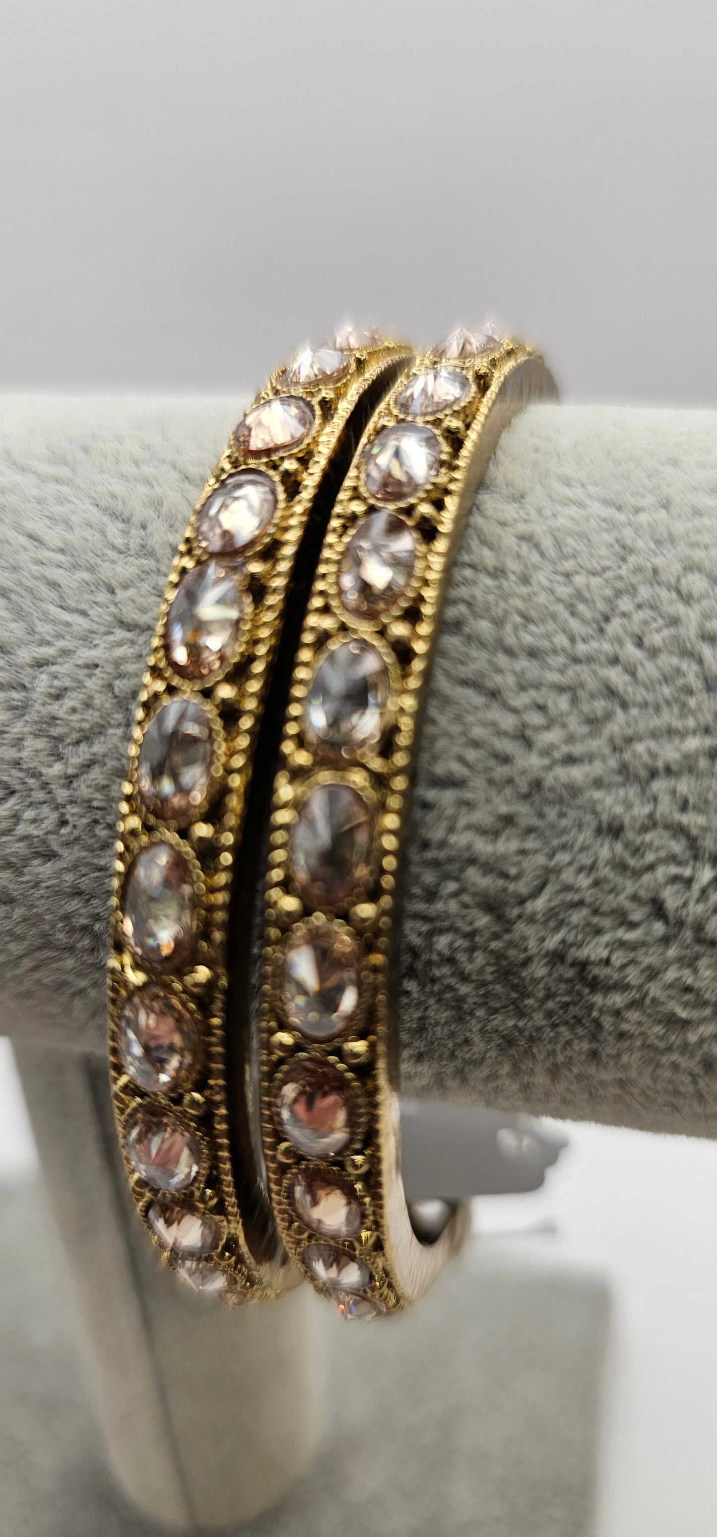 Gold asian indian bangles jewellery kundan kangan chudiya gold ! Size 2.8