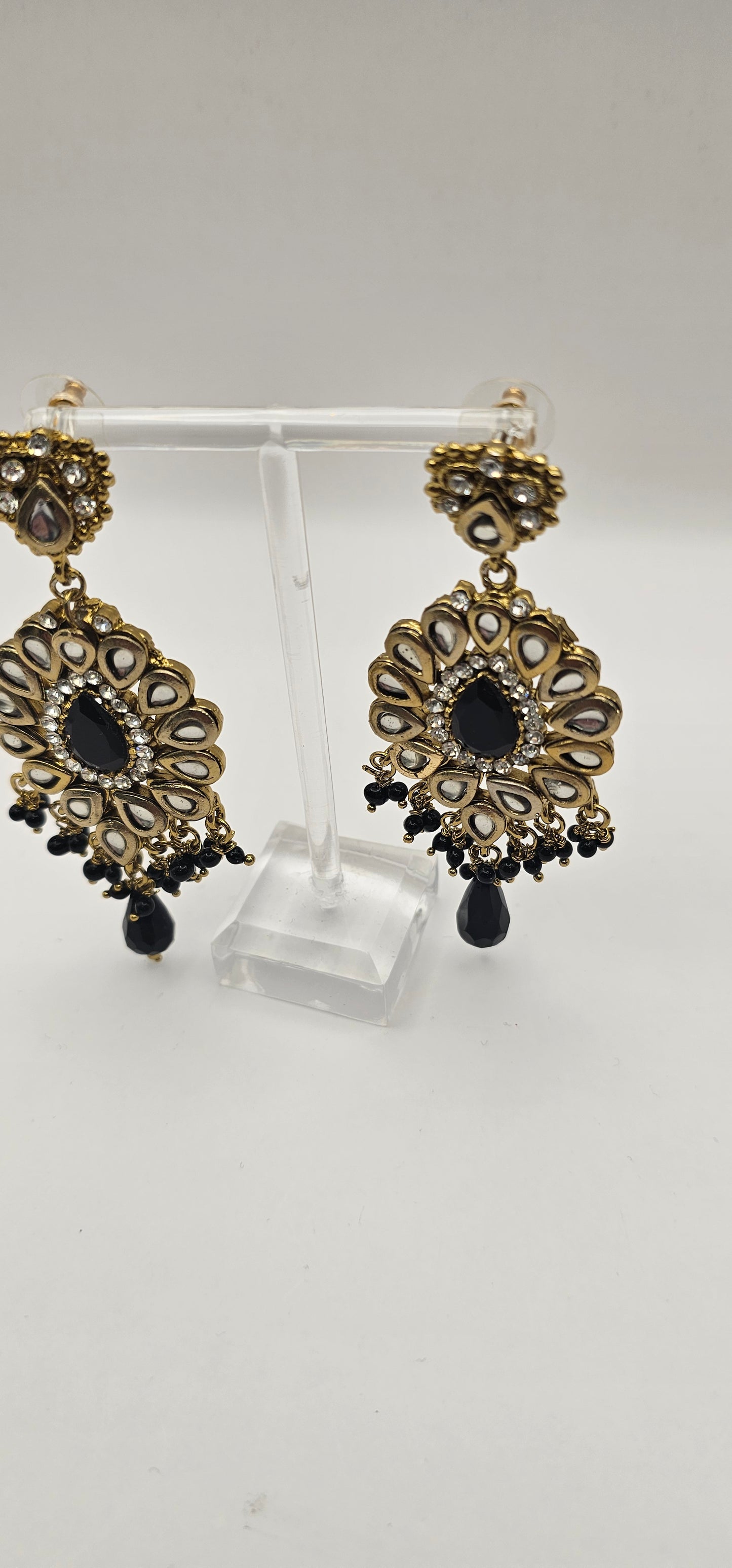 Gouri Black Kundan /Gold Diamante Earrings - Gold