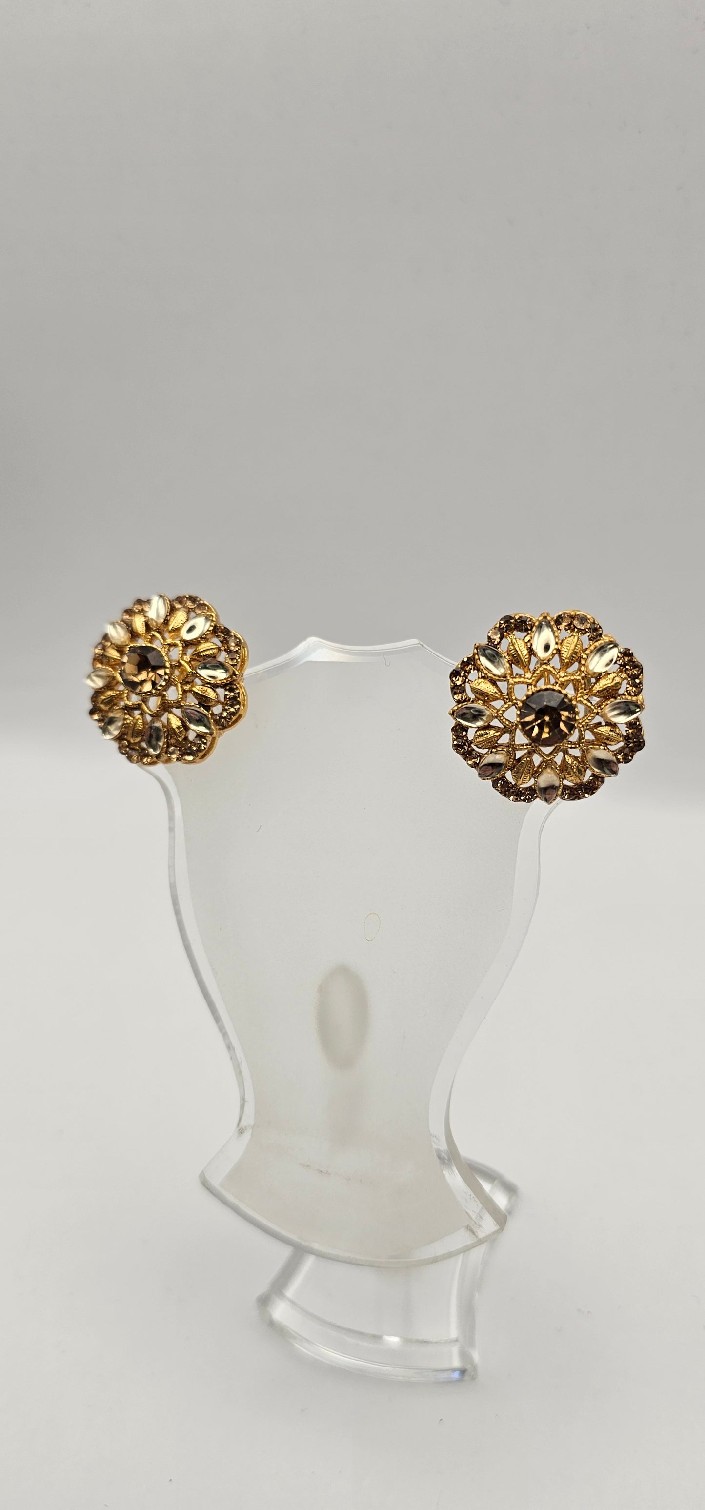 Gold tone Filigrees with Clear Rhinestone Starburst Overlay, Clip Backs