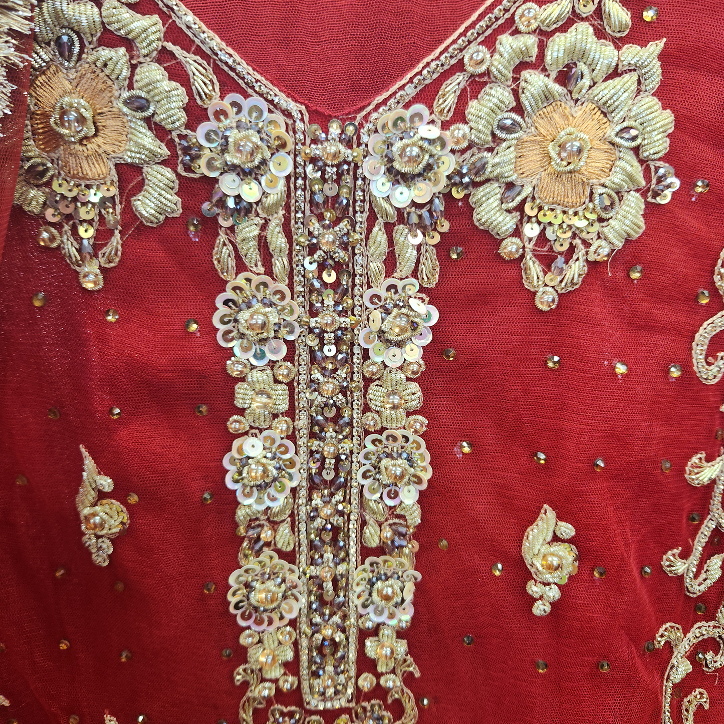 4pc Bright red Bansari print gold embroidery lengha & Sharara netting