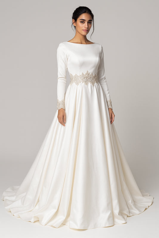 White English Bridal Dress/ Designer: Lenovia