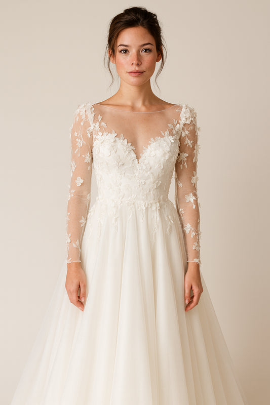 White English Bridal Dress/ Designer: Luce Sposa