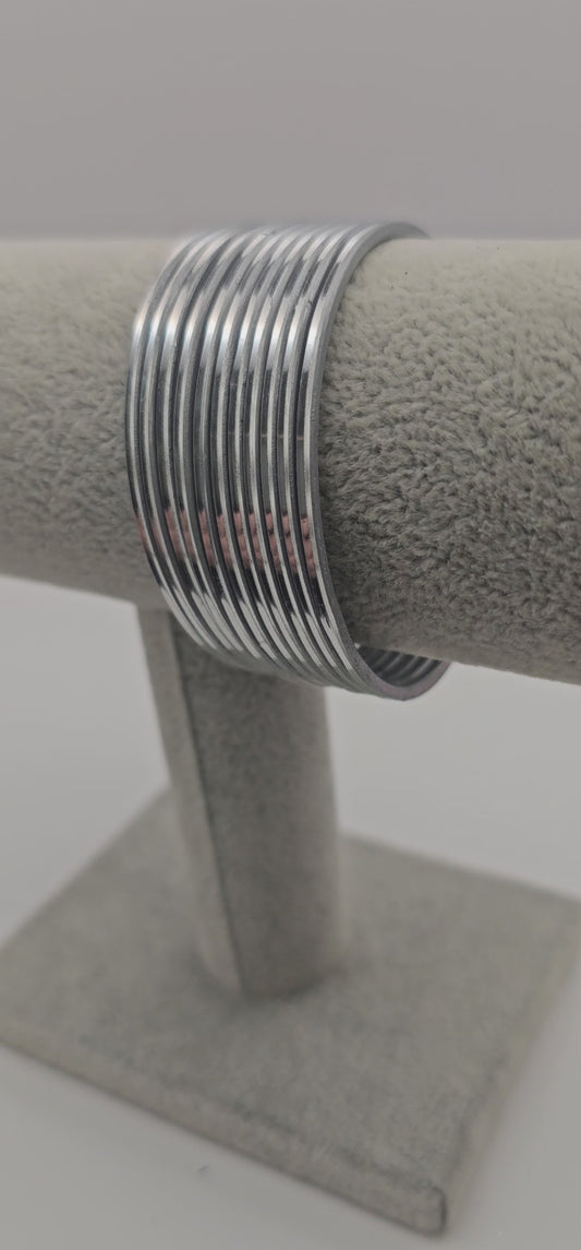 Silver Plain Metal Bangles Size 2.4