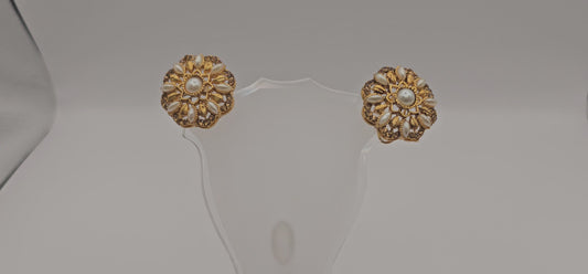 Gold & Pearl Antique Gold Earings
