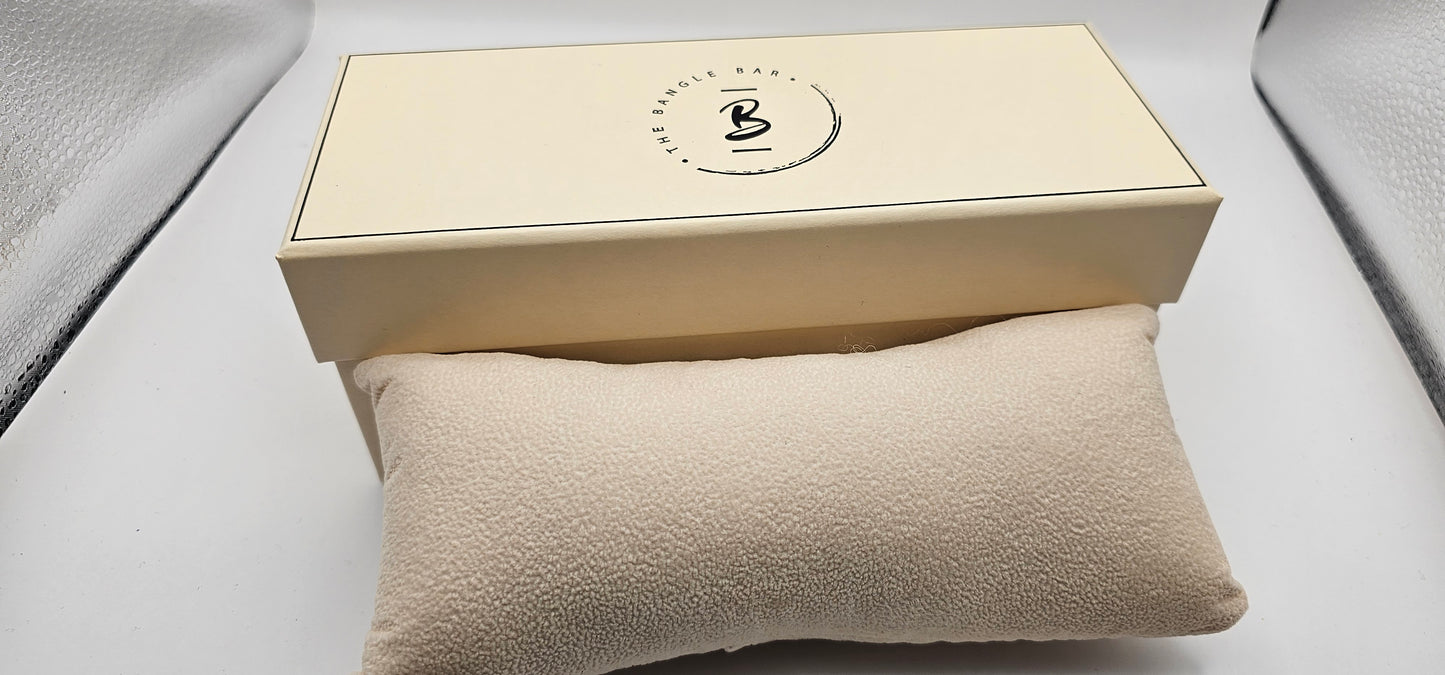Bangle Bar Box & Cushion