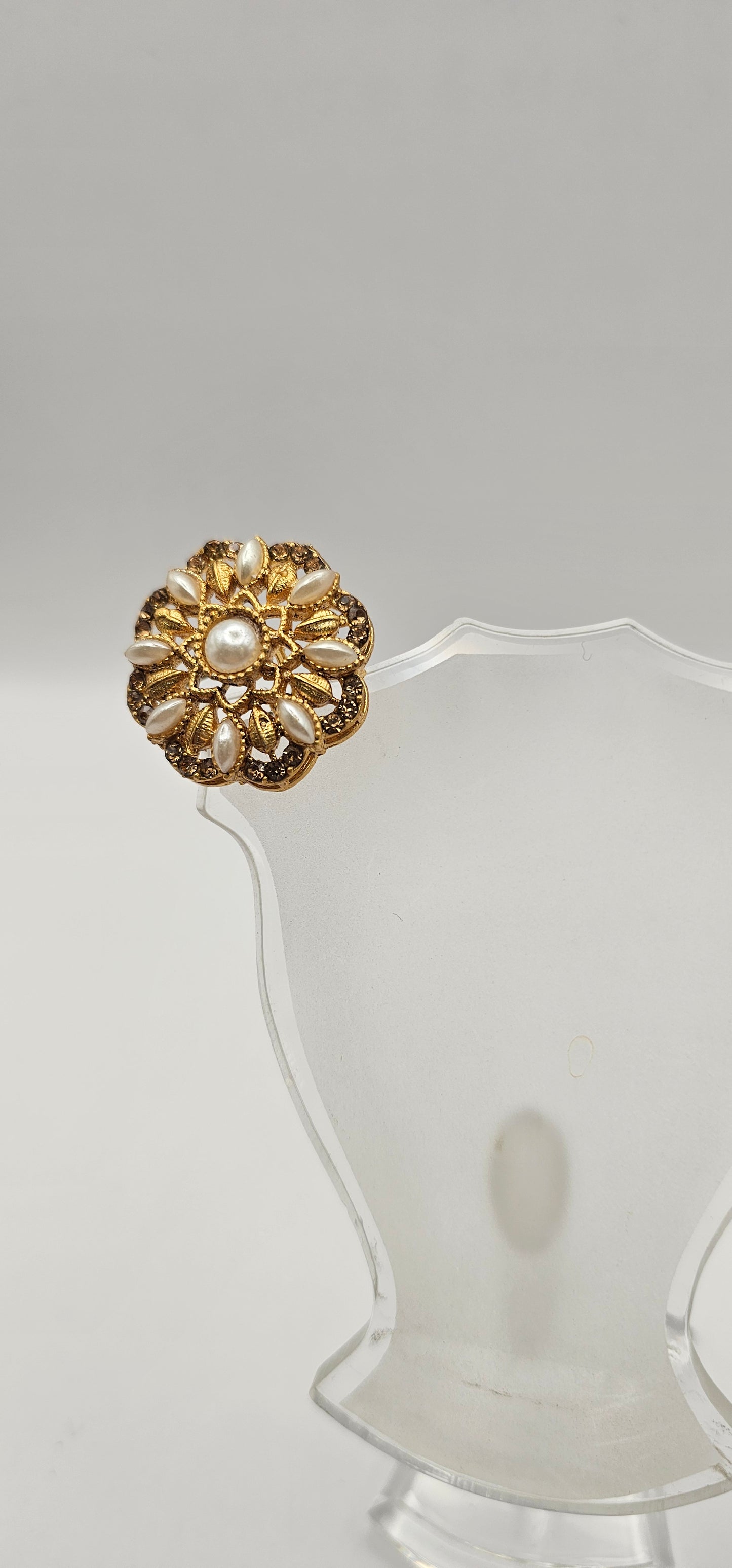 Gold & Pearl Antique Gold Earings