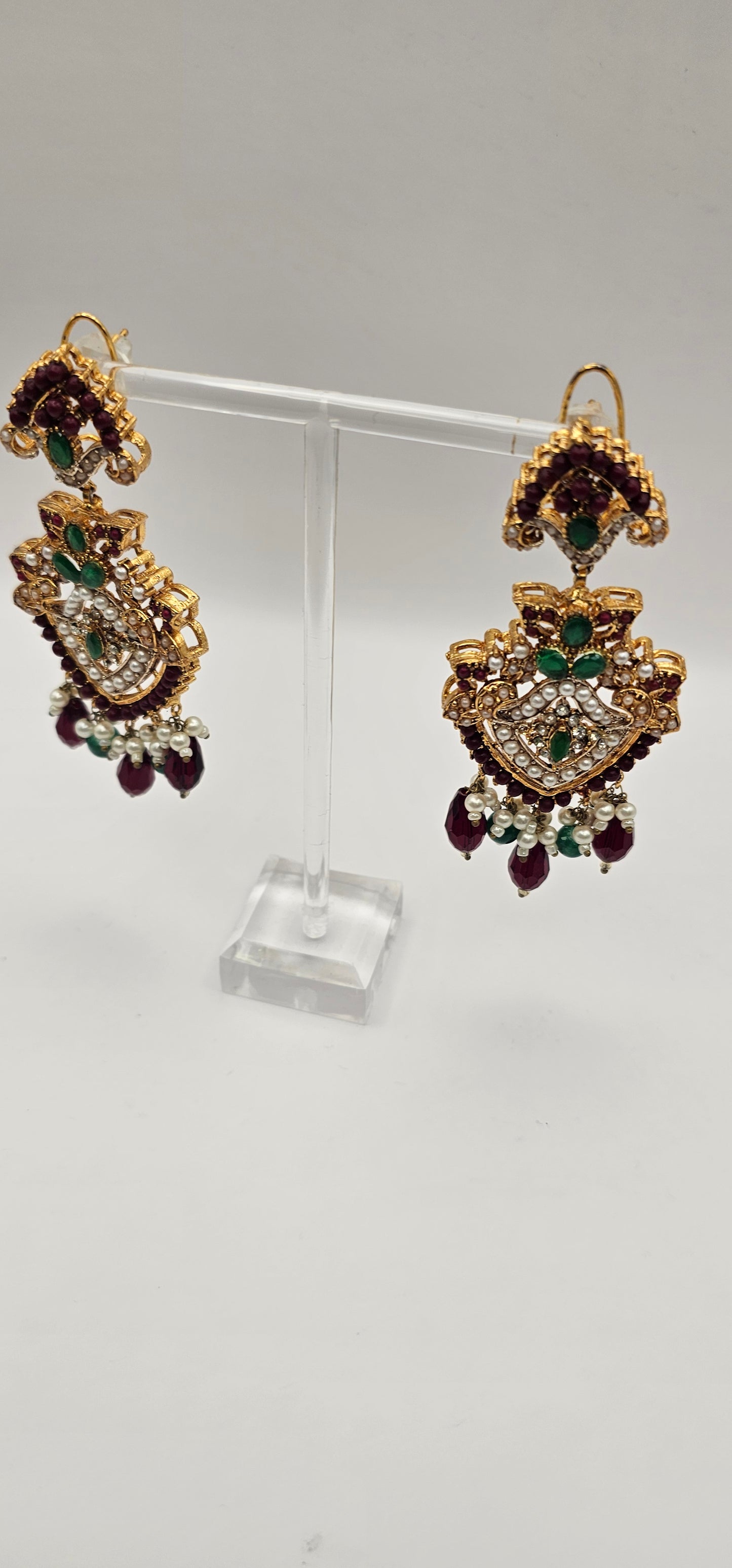 Silver Nalini Jadau Necklace Earrings Set